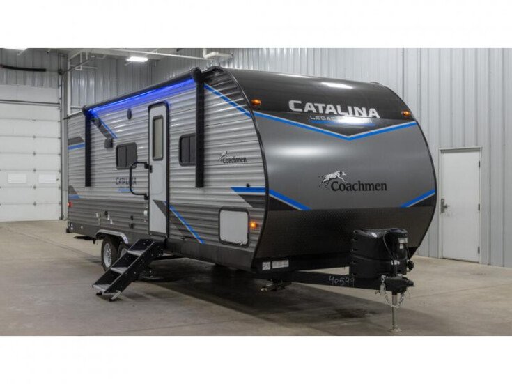 Thumbnail Photo undefined for 2022 Coachmen Catalina Legacy Edition 243RBS